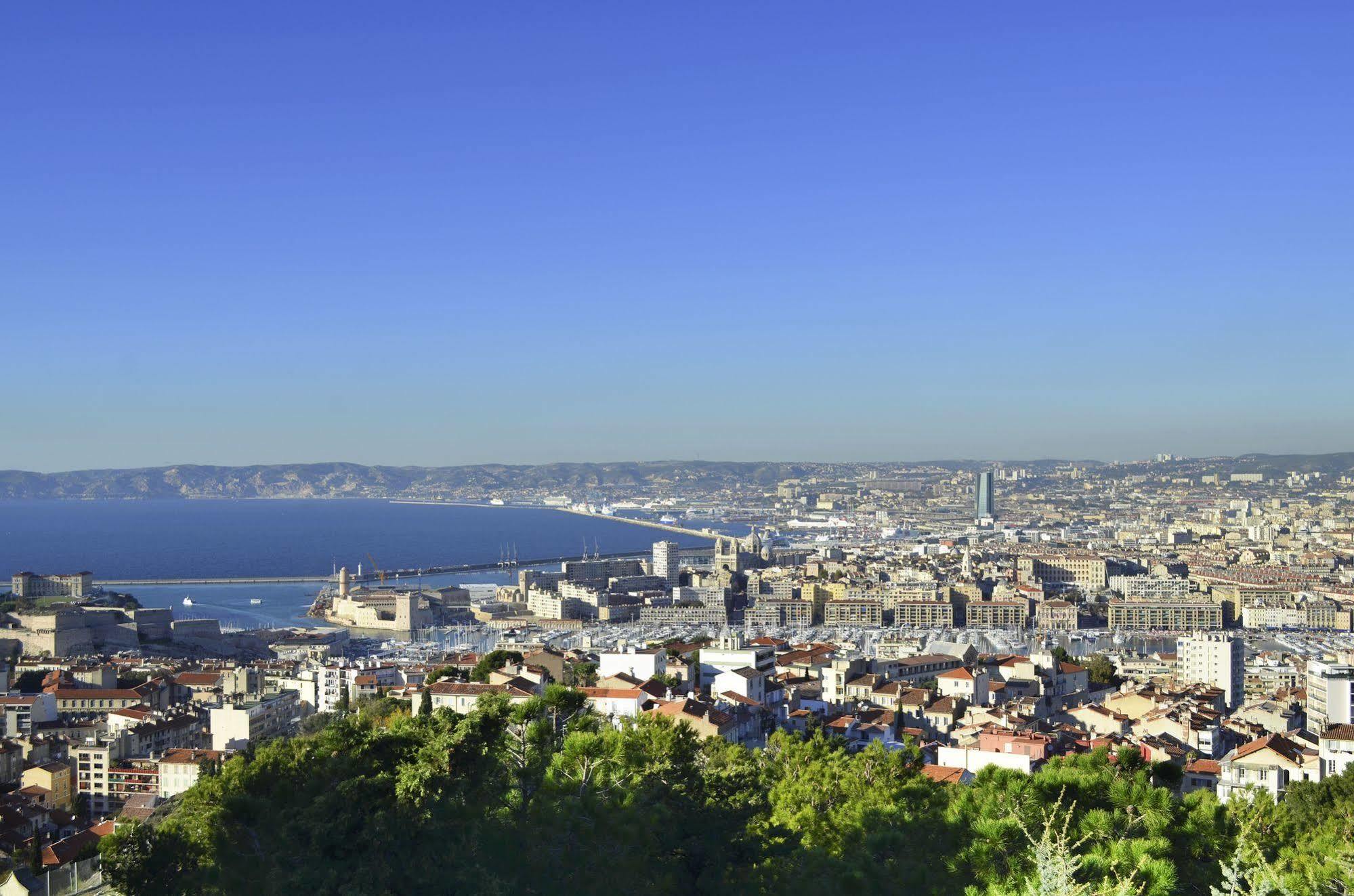 Centre Vieux Port Hotel 3*